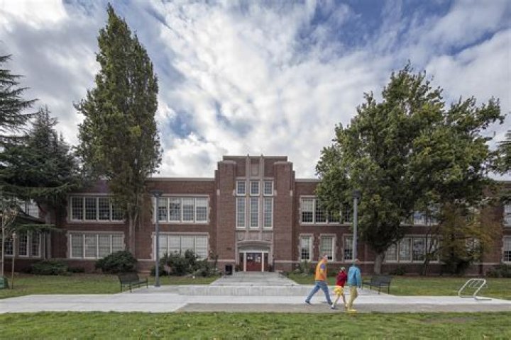 Daniel Bagley Elementary School - Seattle