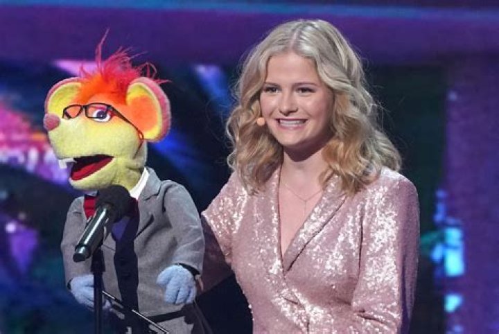 Darci Lynne Farmer - Bio, Net Worth, Height
