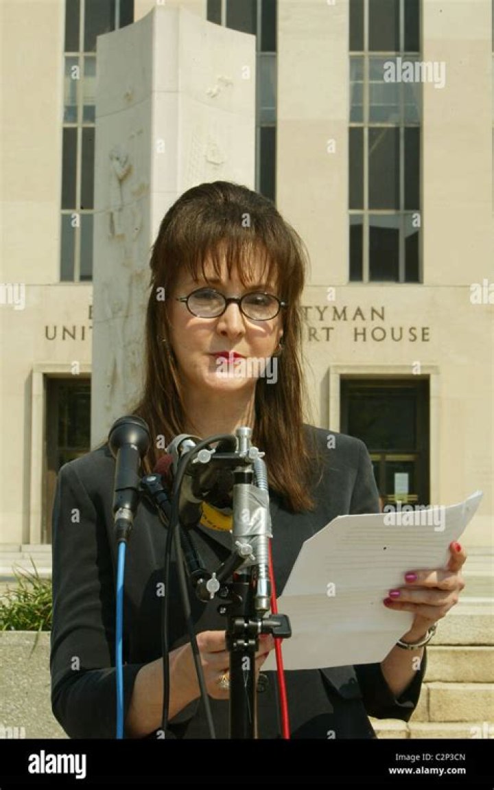 Deborah Jeane Palfrey Net Worth – Phone Number, House Address, Wiki