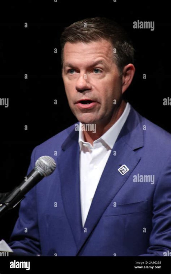 Declan Kelly: Wiki (Teneo CEO), Bio, Age, Wife, Net worth