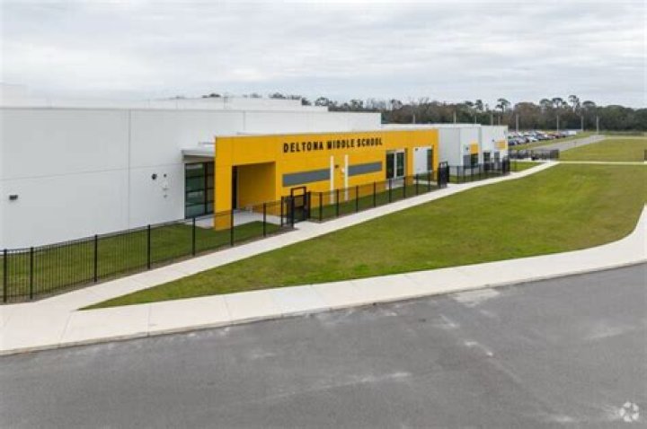 Deltona Middle School - Deltona