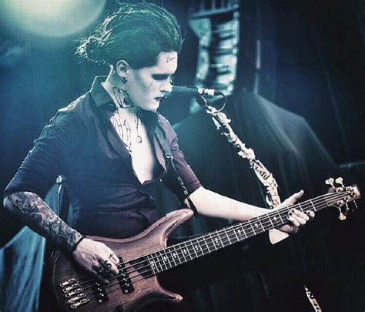 Devin Sola Biography