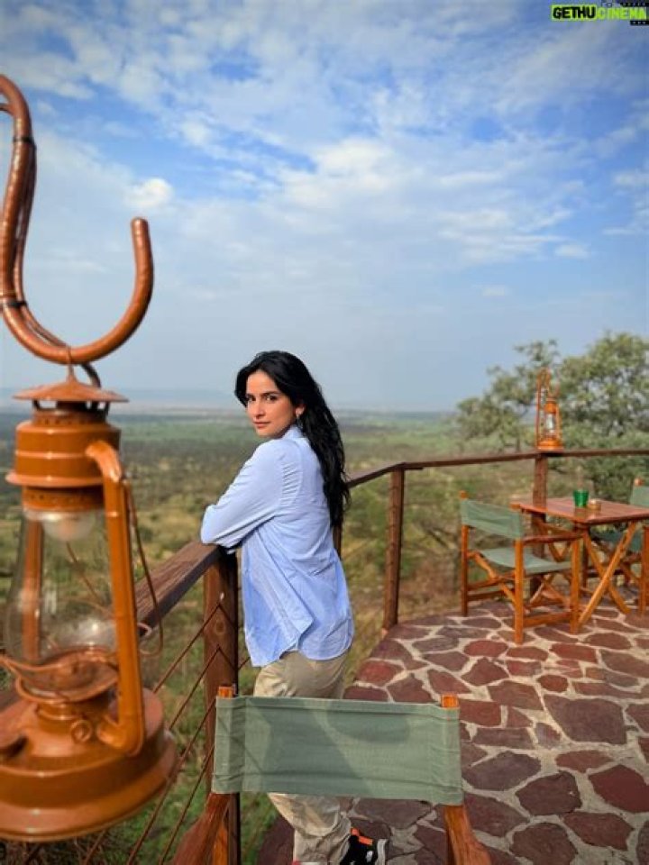 Diana Hoyos And Her Spouse: A Love Story Unveiled