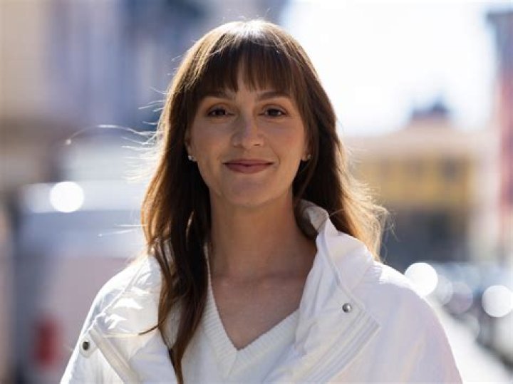 Discovering Leighton Meester's Height In CM: An Insightful Look