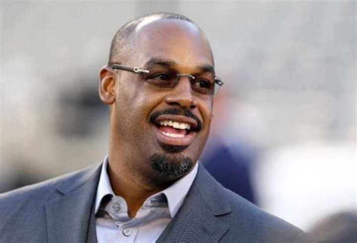 Donovan Mcnabb Net Worth 2024
