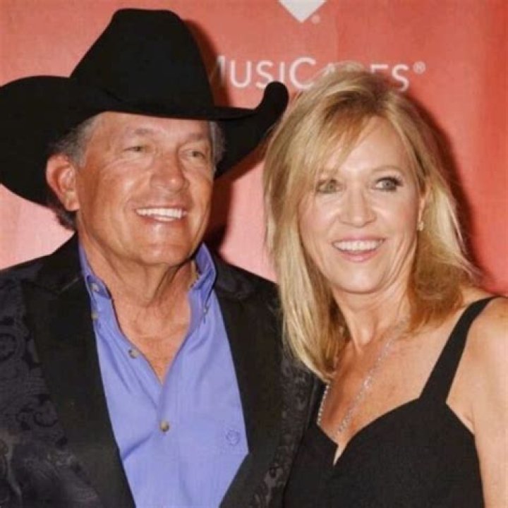 Doris Couser Strait: How Did George Strait’s Mother Die?