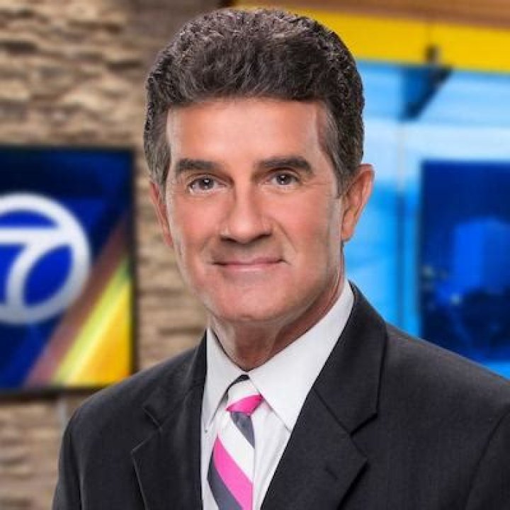 Doug Fernandez Bio, Age, Height, Wife, Salary, Net Worth, KOAT