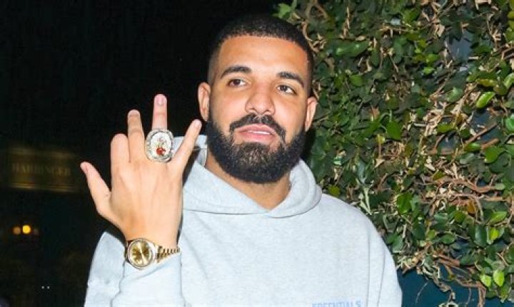 Drake signs streaming deal with Caffeine