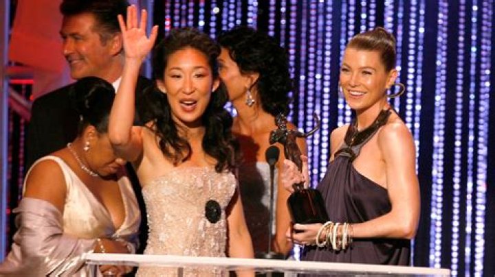 Ellen Pompeo And Sandra Oh Relationship: A Deep Dive Into Their Bond