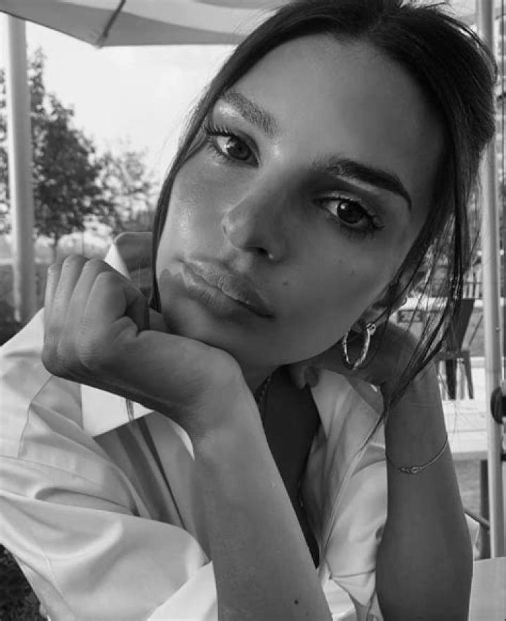 Emilie Ratachovsky Enceinte