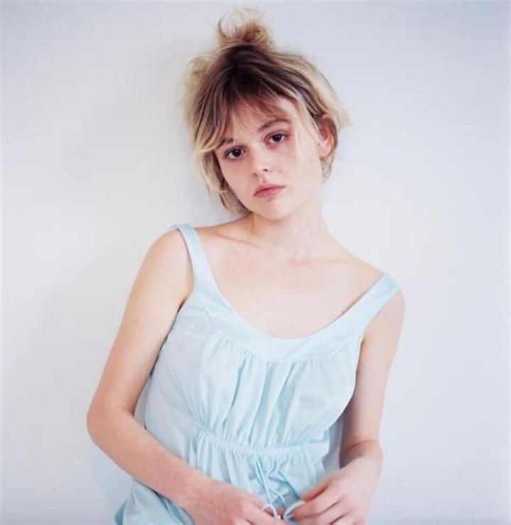 Emily Alyn Lind Biography