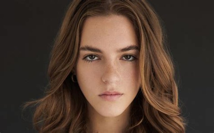 Emily Feld: A Rising Star In The World Of Social Media And Modeling