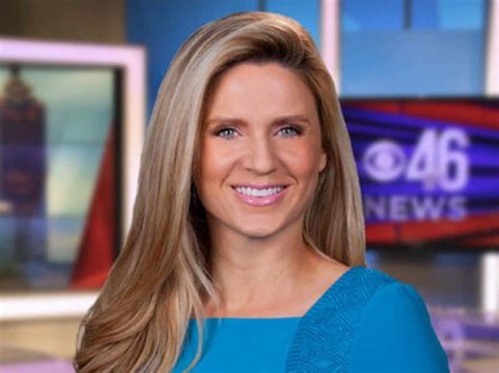 Emily Gagnon: Wiki (Sportscaster), Bio, Husband, Age, Family, Net worth