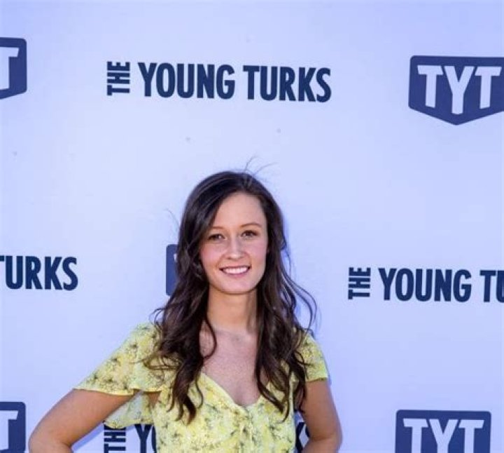 Emma Vigeland Bio, Age, Height, Husband, Salary, Net Worth TYT