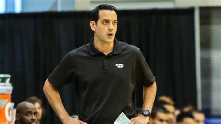 	Eric Glass goes from Heat summer-league coach to team’s G League coach	