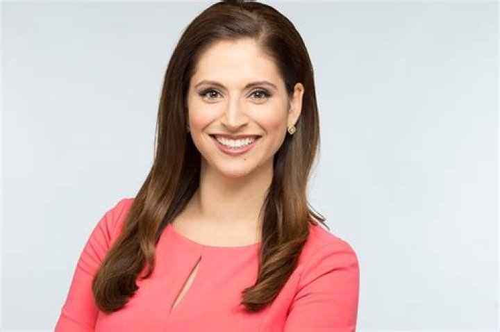Evy Ramos Wikipedia, Age, Bio, Salary, Husband【 San Antonio 】Wiki