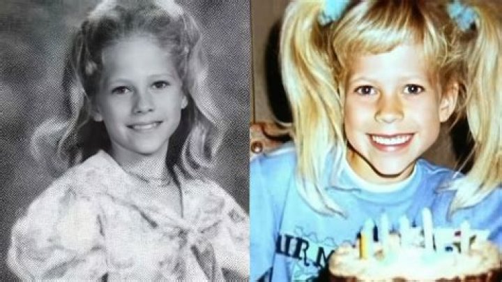 Exploring The Childhood Of Avril Lavigne: A Journey Through Time