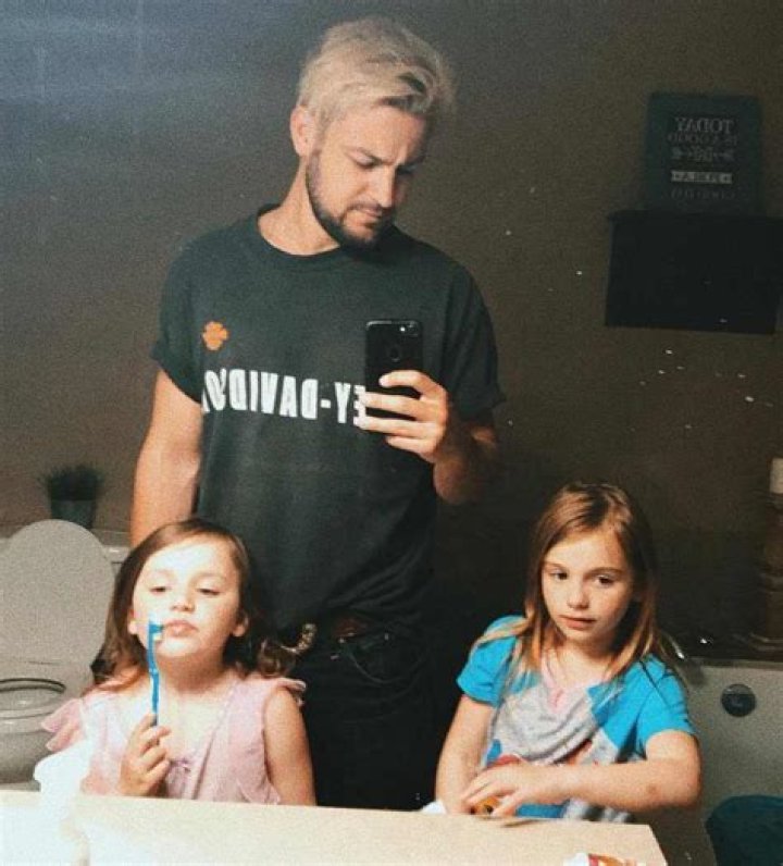 Exploring The Enigmatic Tyler Hynes Family