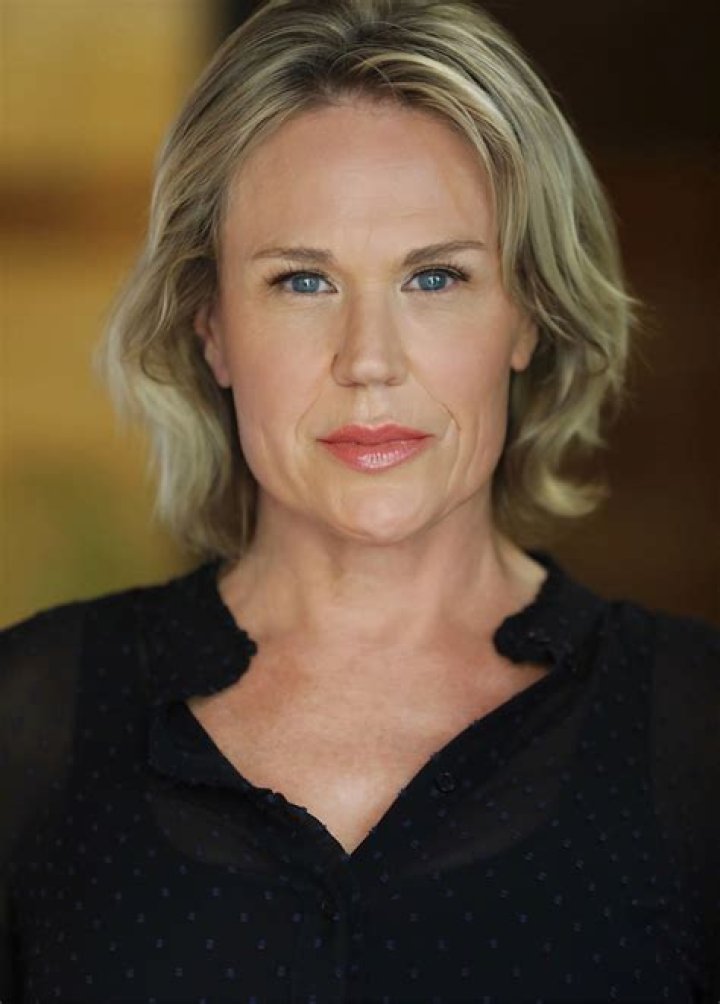 Exploring The Life And Career Of Jennifer Sommerfeld