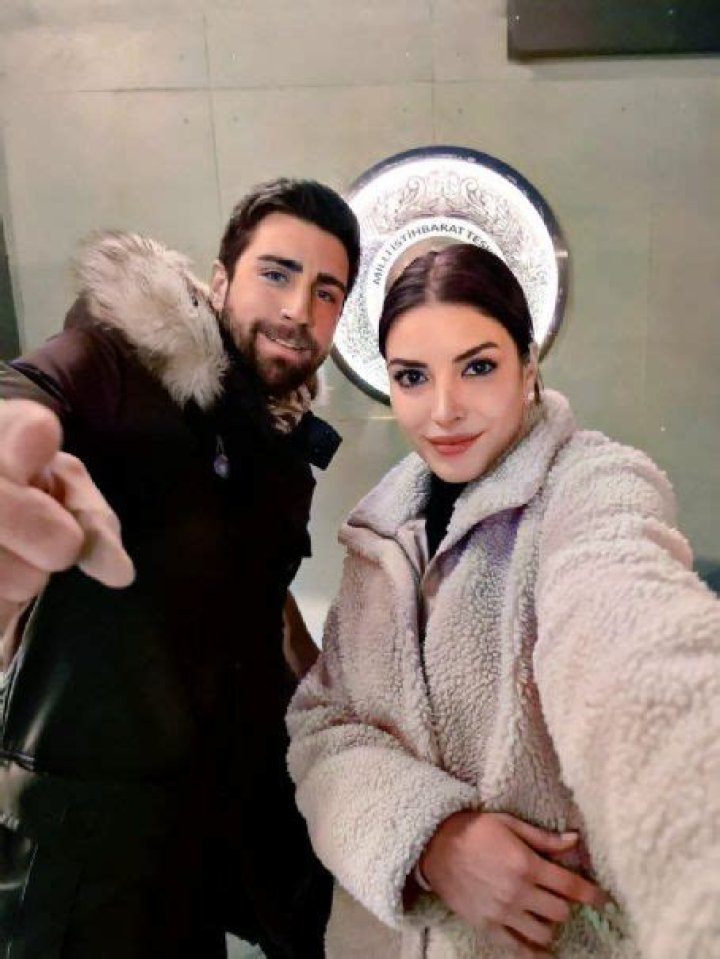 Exploring The Life Of Çağlar Ertuğrul's Wife: A Deep Dive Into Their Relationship
