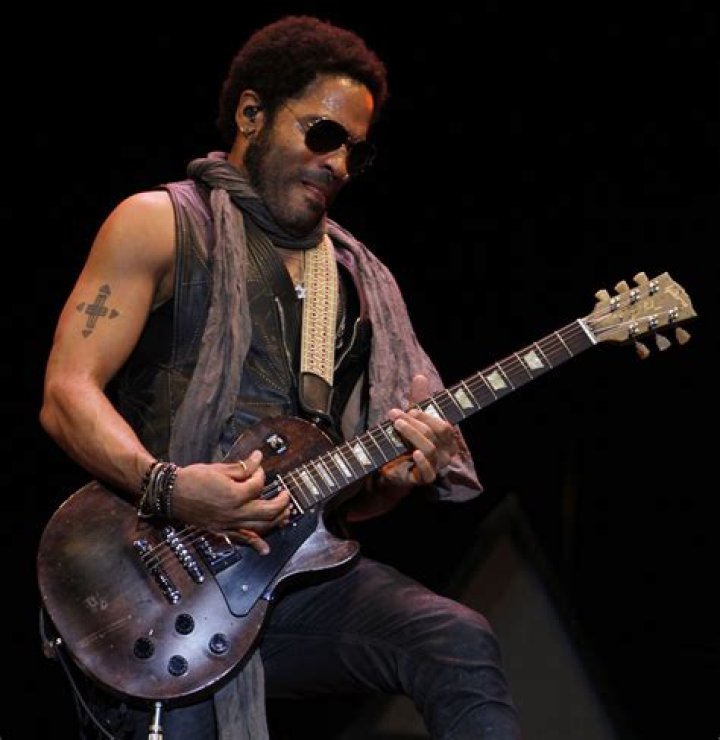 Exploring The Romantic History Of Lenny Kravitz