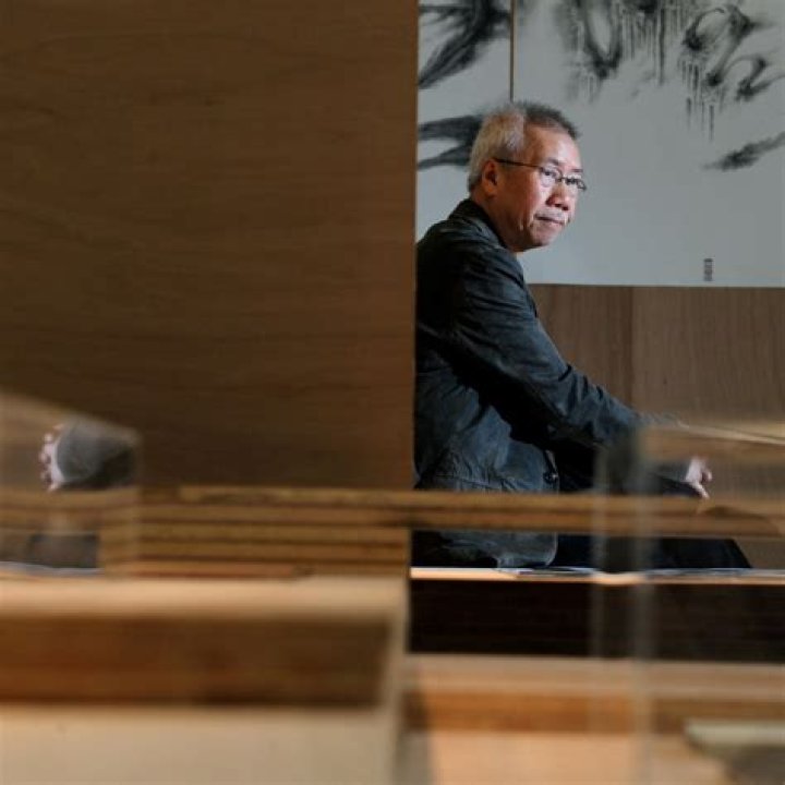 Familiar pattern: How tradition has influenced artist Kan Tai-keung