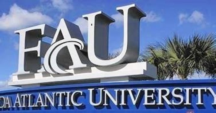 	FAU student club fair interrupted by group displaying banner with antisemitic message	