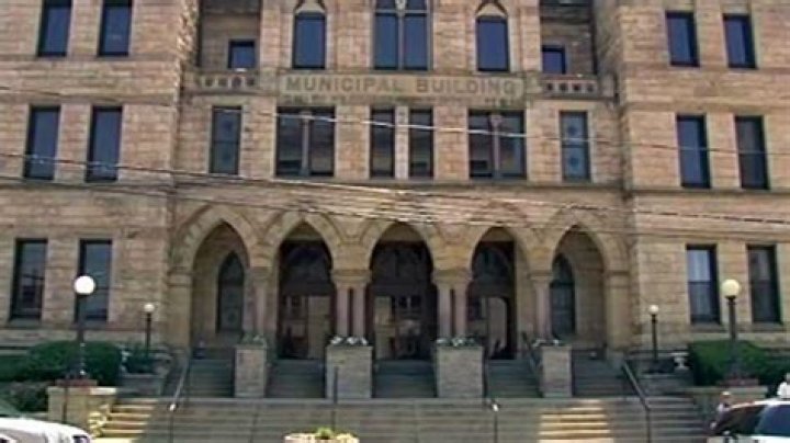 FBI raids Scranton City Hall, mayor's house; reason unknown