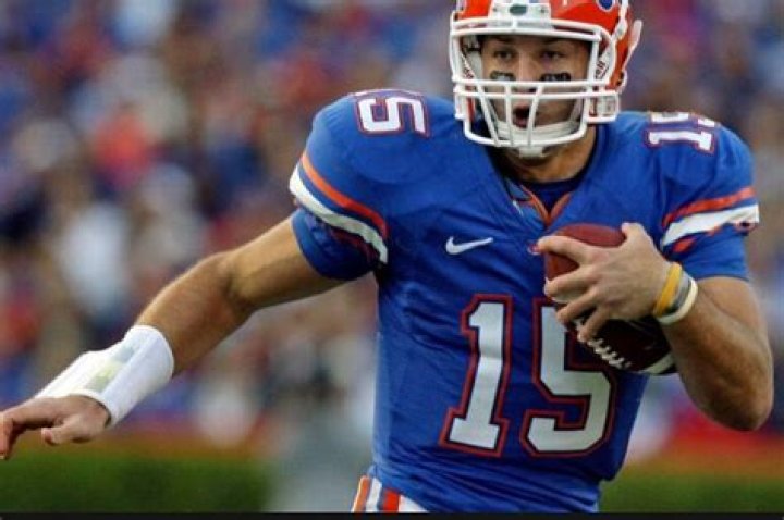 	Florida Gators 2007 Heisman winner Tim Tebow ends foundering pro baseball dalliance, retires	