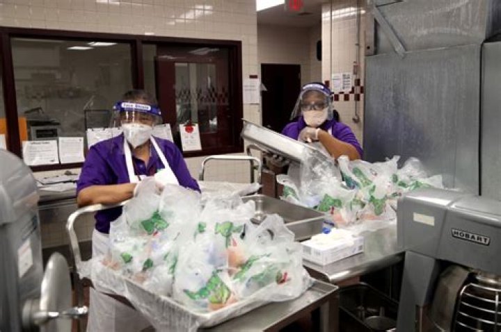 	Florida’s well-fed governor heartlessly lets kids go hungry | Editorial	
