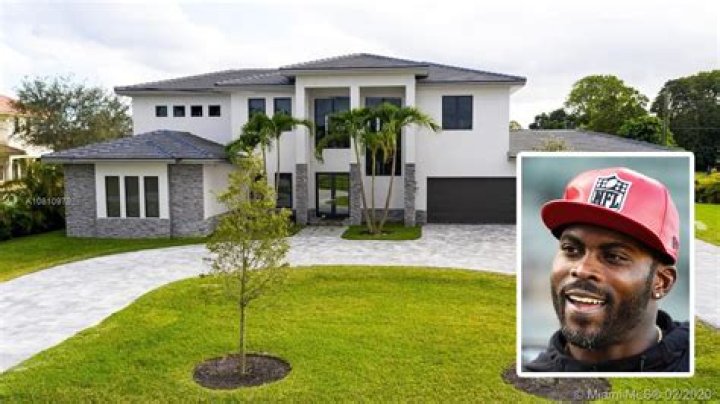 	Former quarterback Michael Vick lists South Florida home | Photos	