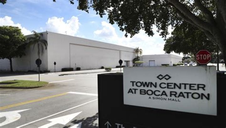 	Former Sears site at Town Center mall could be transformed into an open-air shopping plaza	