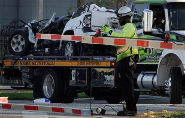 	Freight train, SUV collide in Hollywood causing Tri-Rail delays	