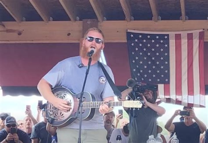 Fudge Rounds controversy explored as Oliver Anthony's lyrics come under fire amid viral success