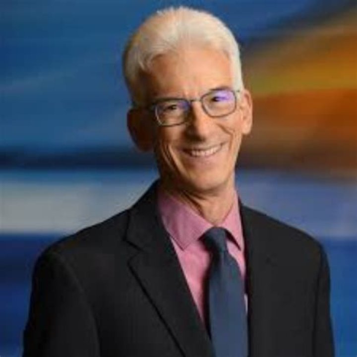 Gary Sadowsky Bio, Age, Height, Wife, Salary, Net Worth WCAX