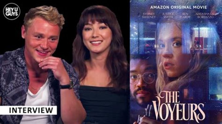 	GIBBONS GRADS PROVIDE TV VOYEURS SEXY DRAMA	