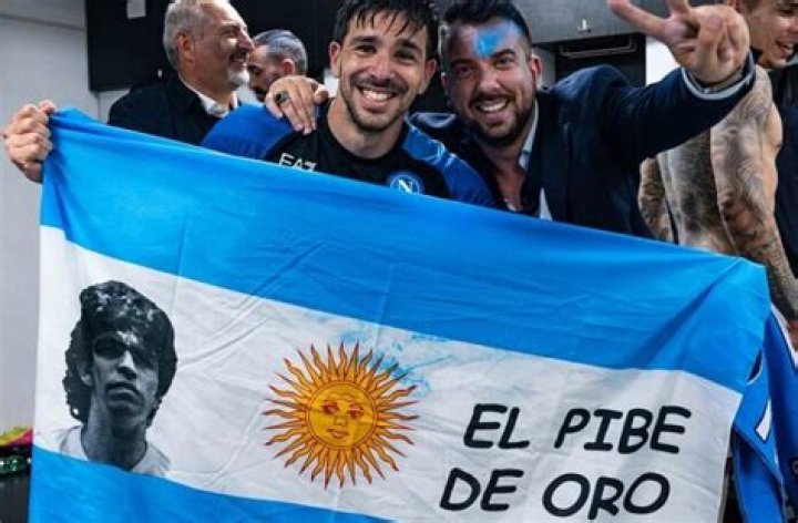 Giovanni Simeone wins Serie A with Napoli