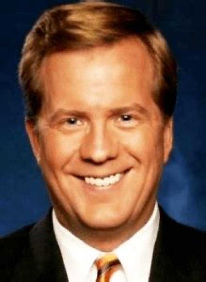 Greg Floyd Bio, Age, Height, Wife, Salary, Net worth, CBS6 News