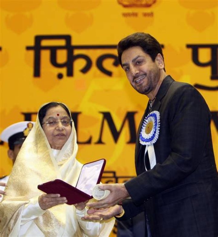 Gurdas Maan Net Worth | Bio, Family, Address, Career