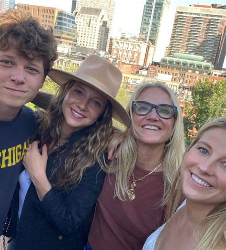 Hartley Sawyer - Bio, Age, Net Worth, Height, In Relation, Nationality, Wiki