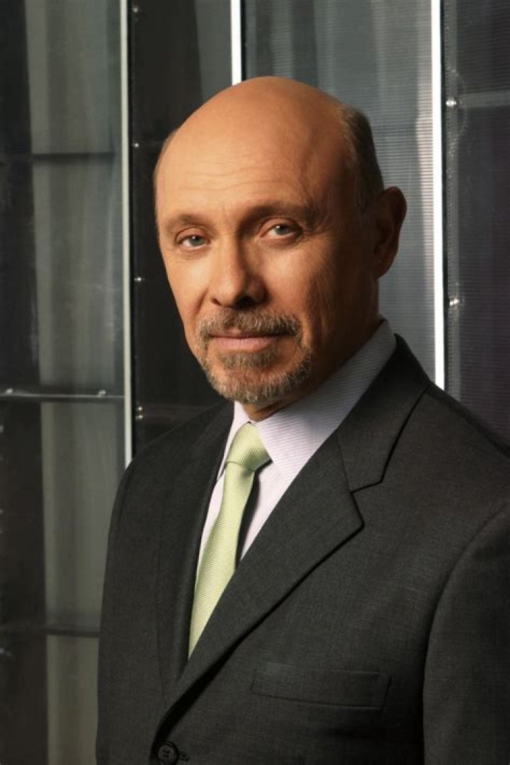 Hector Elizondo Net Worth – Phone Number, House Address, Wiki
