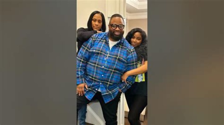 Hezekiah Walker got divorce with Monique Walker. Is he Married again? Know about his children