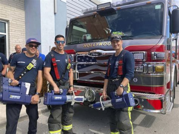 	Hollywood Fire Rescue gets new lifesaving equipment through grant	