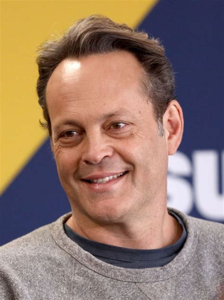 How Much Does Vince Vaughn Weigh? A Comprehensive Guide