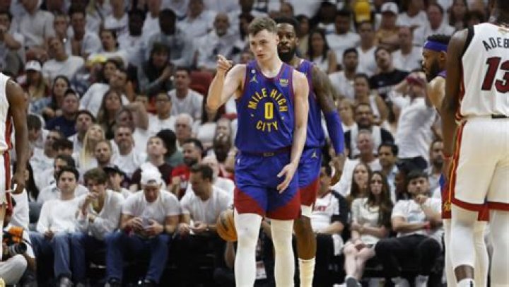How much is Christian Braun's Contract?
