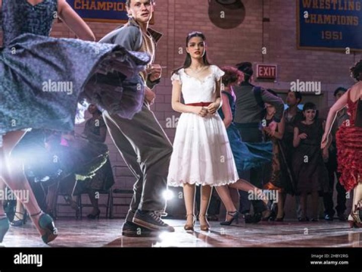 How Steven Spielberg’s ‘West Side Story’ Fixes “I Feel Pretty”