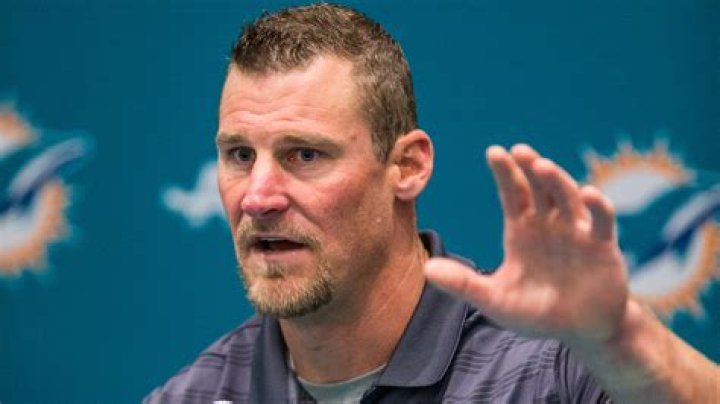 	Hyde5: Dan Campbell tells fun (and, yes, odd) Dolphins stories about his interim coach gig	