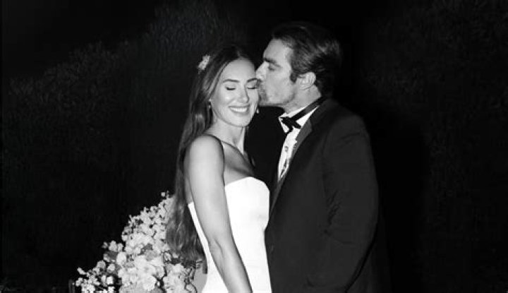 Ibrahim Çelikkol's Wife: A Deep Dive Into Their Relationship