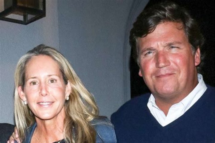 Inside Tucker Carlson And His Wife Susan’s Married Life