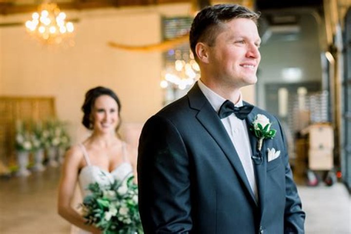 Is Chris Hayes Married? Who Is Chris Hayes Partner? Chris Hayes’ Wife Picture